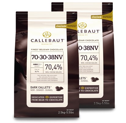 Callebaut, 70% Dark chocolate chips (2 x 2.5kg Bundle)