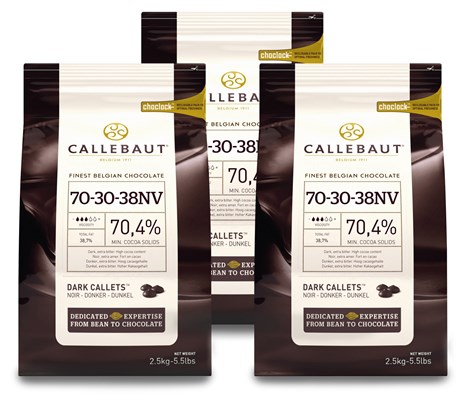 Callebaut, 70% Dark chocolate chips (3 x 2.5kg Bundle)