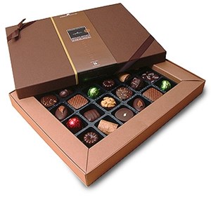 Superior Selection, dark chocolate gift box - 24 Box