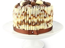 Marbled chocolate pencils cake decoration