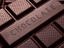 Dar Chocolate Bar close up