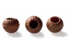 Milk chocolate truffle spheres group