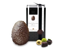 Oeuf Amande Noir, Superior Selection dark chocolates Easter egg