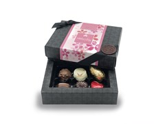 6 Box Pink Petals Design 2020