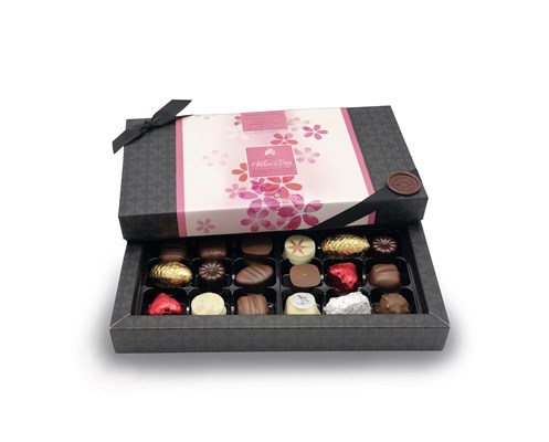 18 Box Pink Petals Design 2020