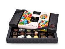 Easter Superior Selection 18 Assorted Chocolate Gift Box