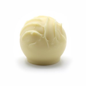 Vanilla chocolate truffle wedding chocolates