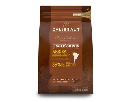  Callebaut Chocolate Flakes Milk Small 2.2lbs