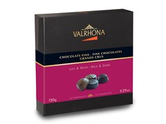 Valrhona Grand Cru assorted chocolate gift box (closed)