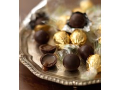 Sea Salt Caramel Dark Chocolate Pearls