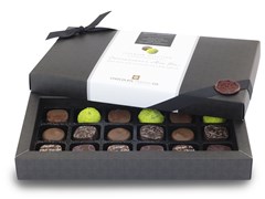 Connoisseur's Mix Chocolate Box (18)