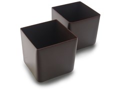 dark chocolate cubes